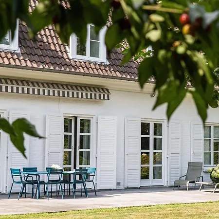 Gæstehus La Castagnere De Bergory 4*