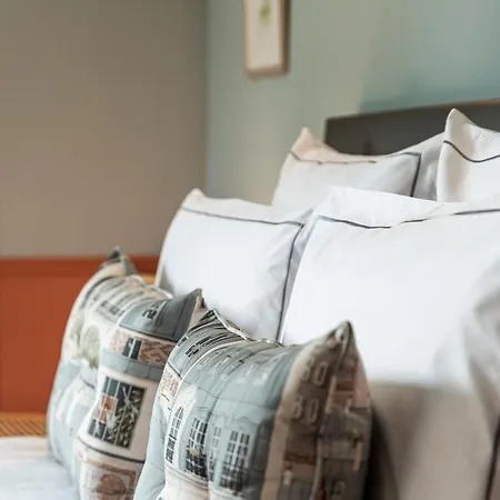 Gæstehus La Castagnere De Bergory 4*